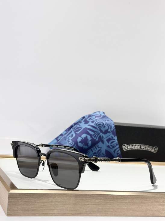 Picture of Chrome Hearts Sunglasses _SKUfw76324249fw